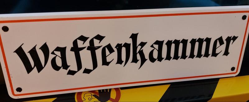 Waffenkammer Armory Shield