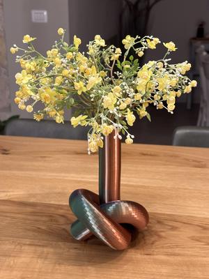 Knot Vase