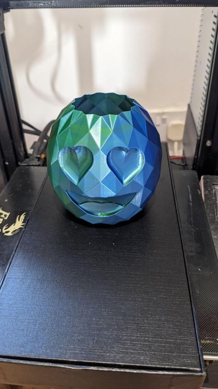 Toppless  Heart-Eyed Pineapple Planter