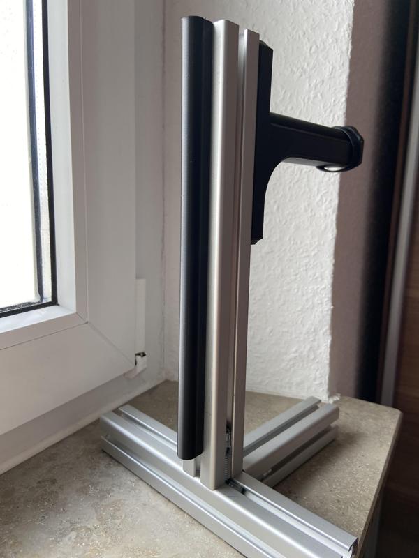 Cableclip for Aluminium 30x30mm Profiles (ITEM) -> 250mm high