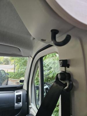 Fiat Ducato/Citroen Jumper: Zusatzhaken B-Säule