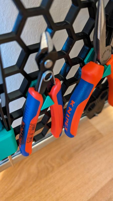 honeycomb holder smaller pliers