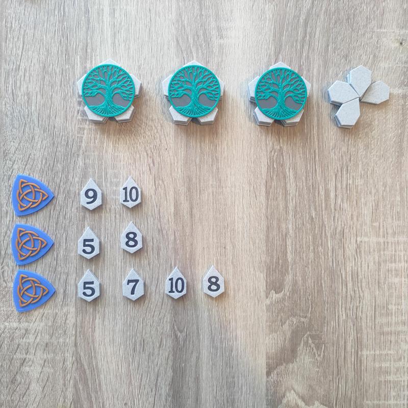 Triqueta (Board Game)