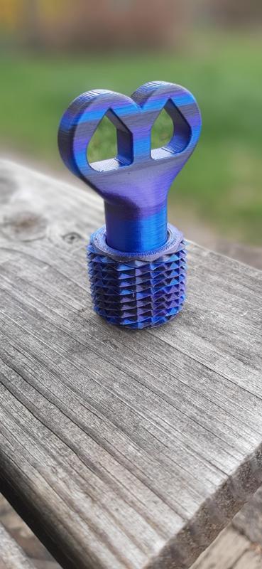 Big Key Fidget Toy, Slide & Spin, Spiky Knurl