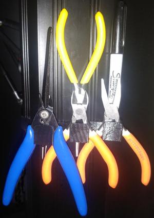 predator clip-on compact tool hanger