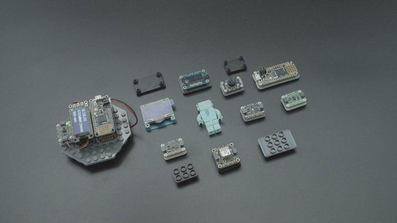 STEMMA Lego Base Plate