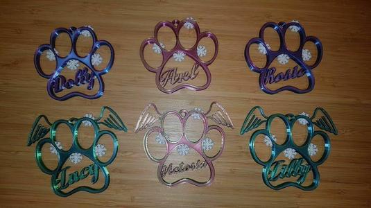 Cat Dog Paw Ornament with a few customizable options