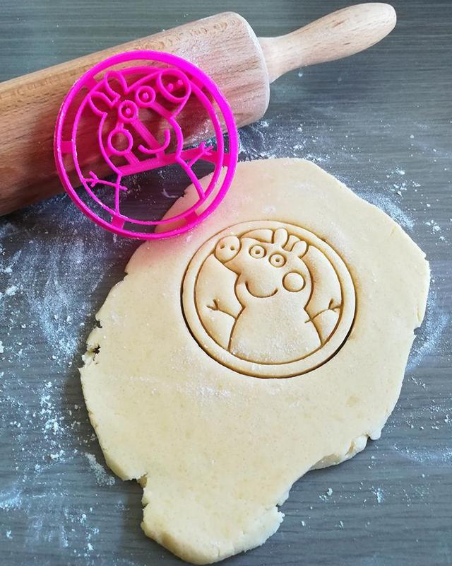 Peppa Pig Cookie Cutter