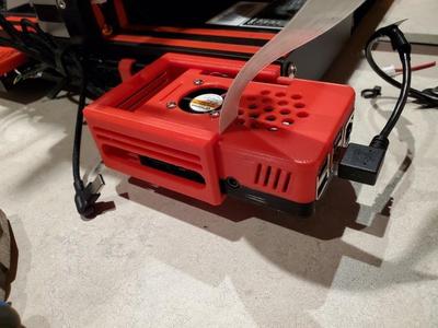 Raspberry pi 4 case mount for aluminum extrusion