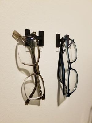Glasses Holder
