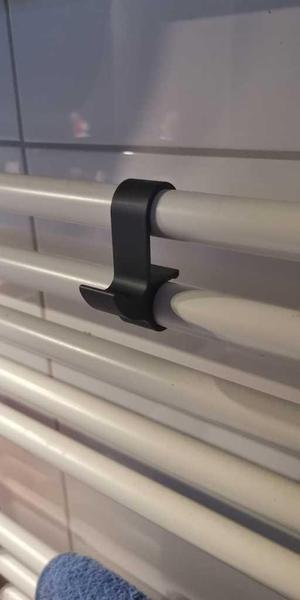 Hook for bathroom radiator / Haken Badheizkörper