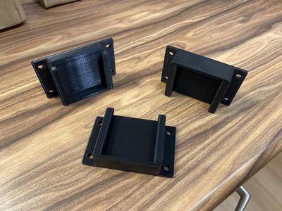 PARKSIDE BATTERY WALL MOUNT - remix