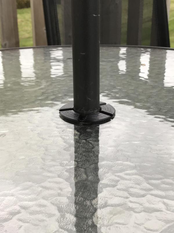 Glass table parasol hole protection disc