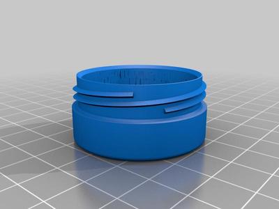 Box for use with threaded milk cup