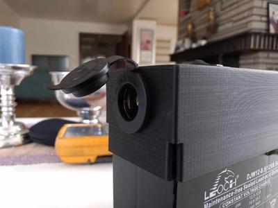 12V 7Ah-9Ah 151x65x93mm battery cover for cigarette lighter receptacle   