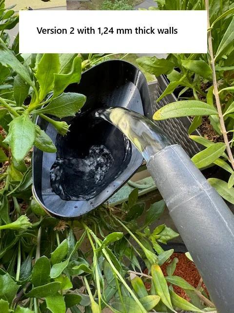 Funnel for balcony planters (EMSA-brand) / Trichter für EMSA Blumenkästen   