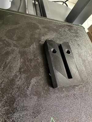 Electrolux shaft wall mount