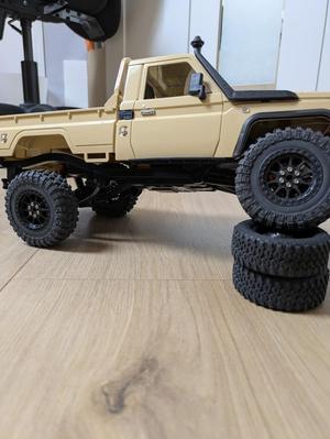 MN82 - Shackle Upgrade for leaf springs