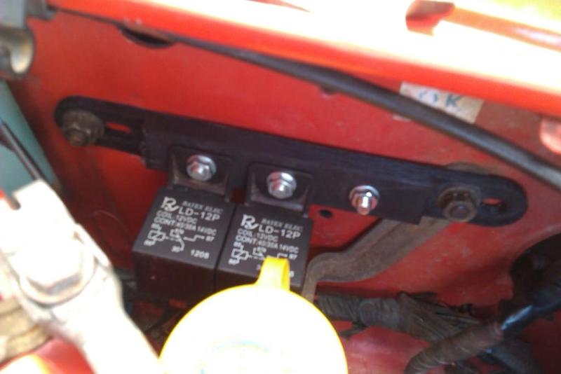 Subaru Justy relay rail