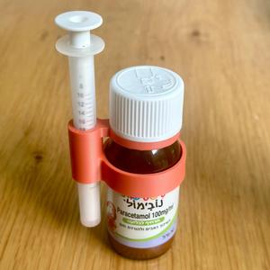 Children Nurofen/Novimol/Akamoli Syringe Holder