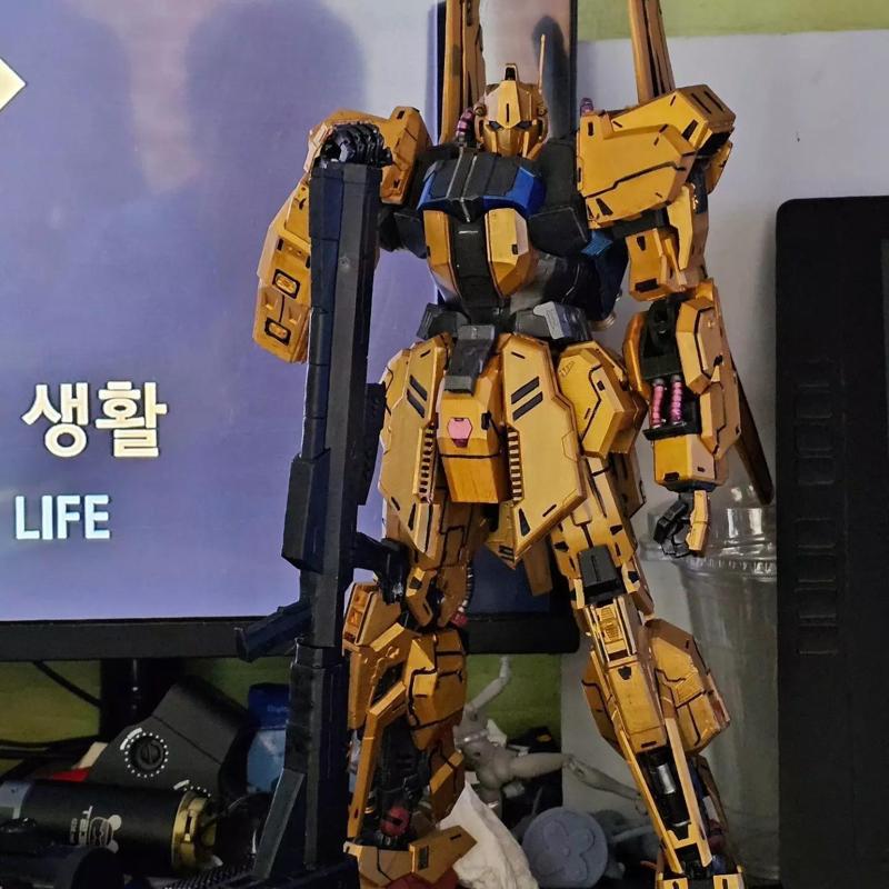 MSN-00100 Hyaku Shiki