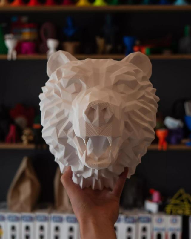 Hanging Bear Head Low Poly
