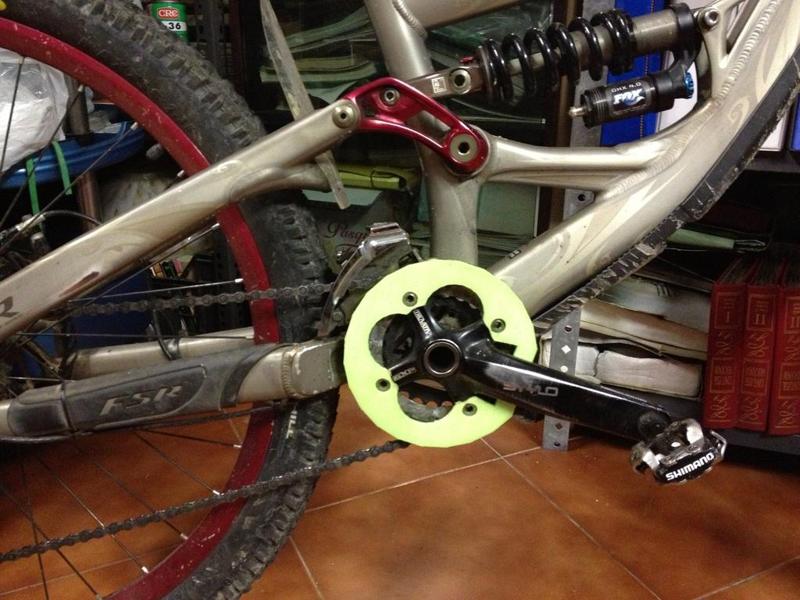 bash for mountain bike, reggicatena mtb