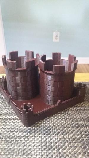 Diagonal base for castle flower pot