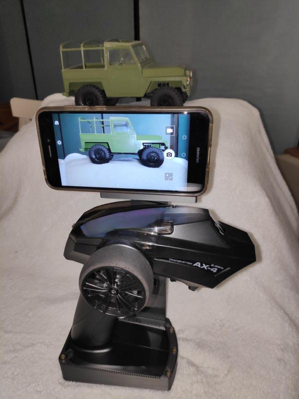 Axial SCX24 trnasmitter phone holder (side) for video recording