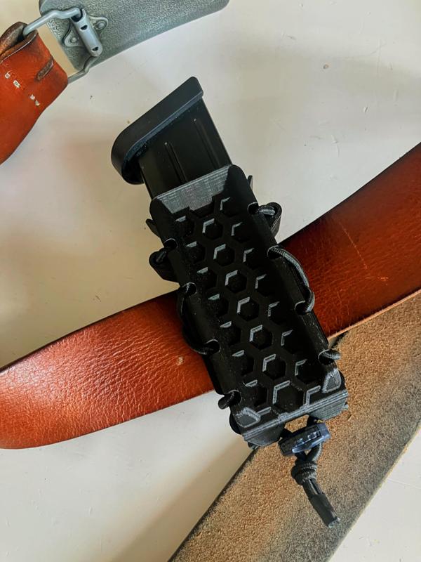 CZ P-10 pistol magazine pouch