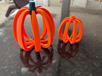 Artsy Ribbon Pumpkin 
