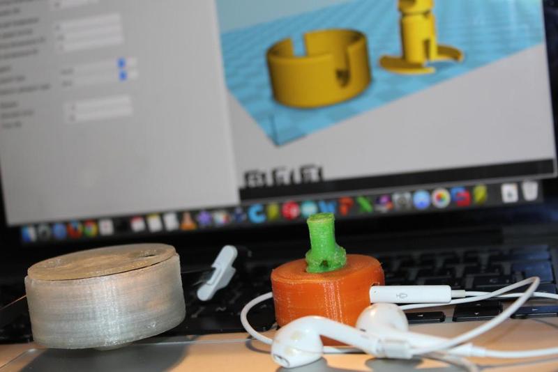 Mouth Cable Bobbin for Assistive Technology Challenge