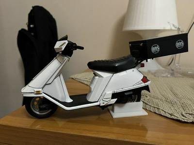 Keno's scooter Ninja Turtles - wheel stand