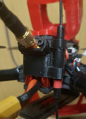 Alfa Monster antenna support