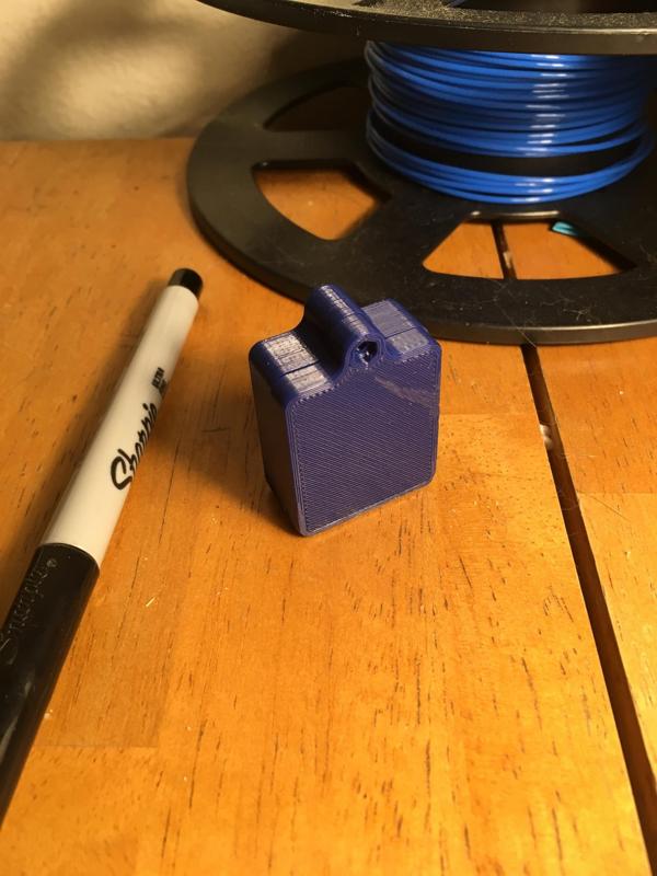 Magnetic guitar pick box