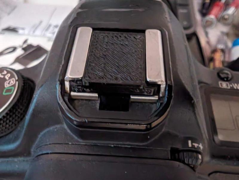 Hot Shoe Cover for Canon EOS APS-C DSLR to work with internal flash