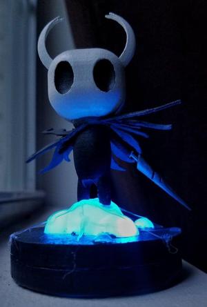 Hollow Knight w/ Light Up Stand