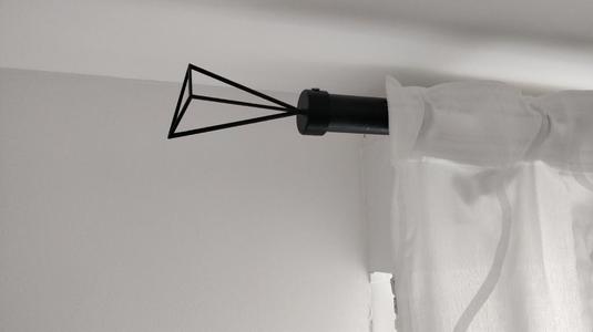 Fixation barre de rideau