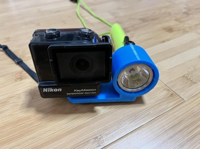 Nikon KeyMission 170 holder for LedLenser D14.2 