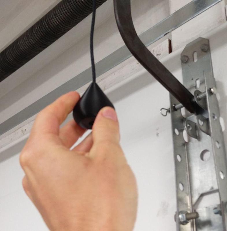 Handle for Garage Door Release Rope