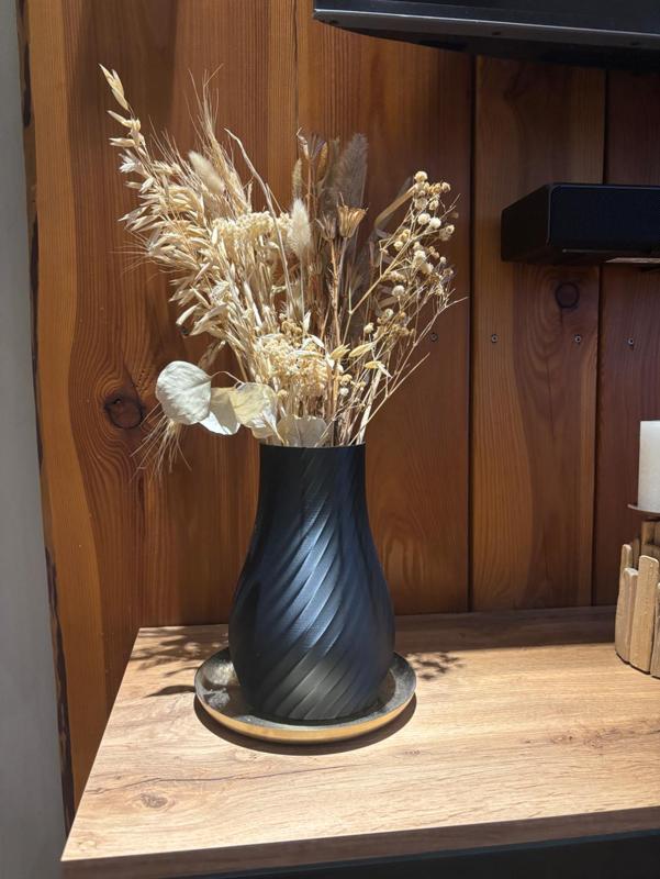 Black Spiral Vase