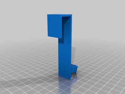 spray bottle hanger