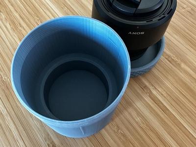 Sony SEL50F18 lens case
