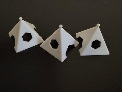 pyramid painting support