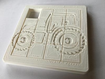 csusztató traktor játék   