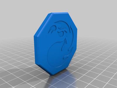 Customisable magnets for deck boxes