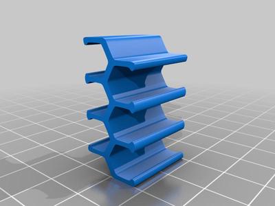 Compact pen holder clip