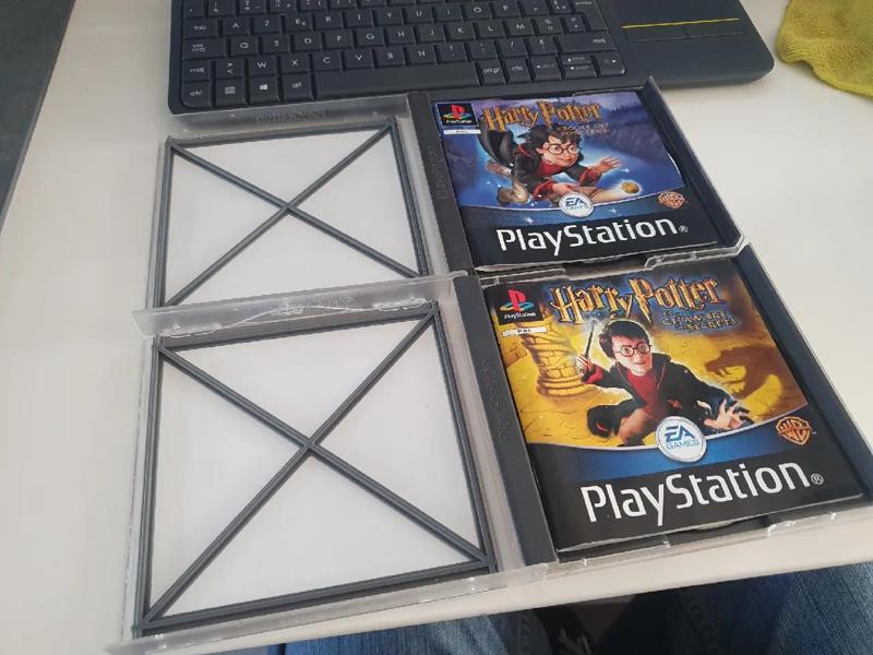 PlayStation 1 case cover support   
