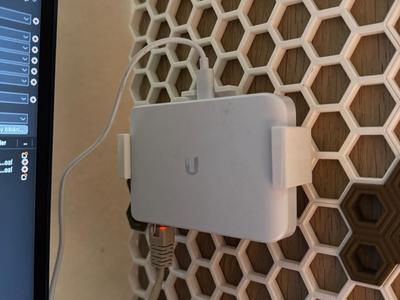 Ubiquity Flex Mini Honeycomb Wall