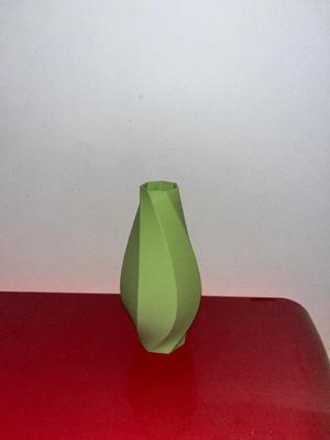 minimalist vase   